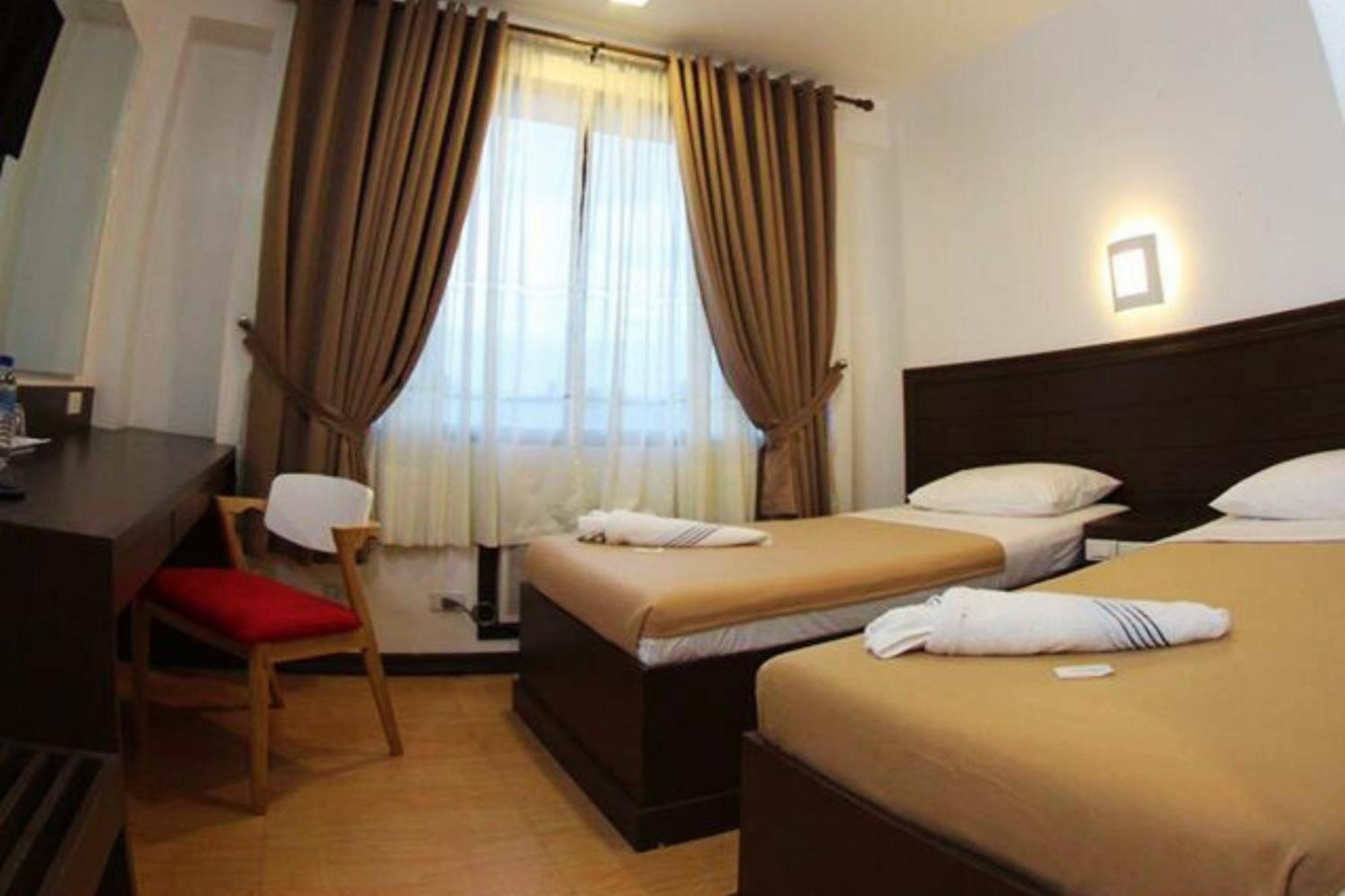 Pearli View Hotel Iloilo Powered By Cocotel Værelse billede